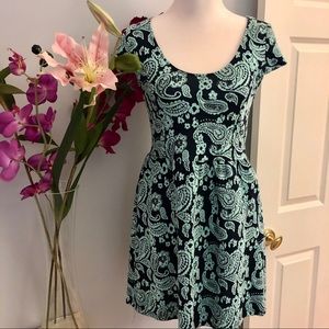 NWT Francesca’s | Blue Paisley Short Sleeve Dress